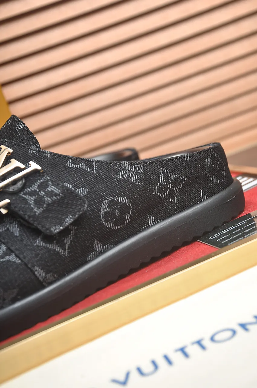 Men's men's shoes 💰520💶[LOUIS VUITTON] (cowhide lining) new style 🍀LV Louis Vuitton * - top version of LV classic semi-slip trendy shoes! Made of imported original cow suede cowhide, with a first layer of comfortable cowhide lining inside! Original wear-resistant rubber outsole! High quality products! Code number 38-45 (45 customized)